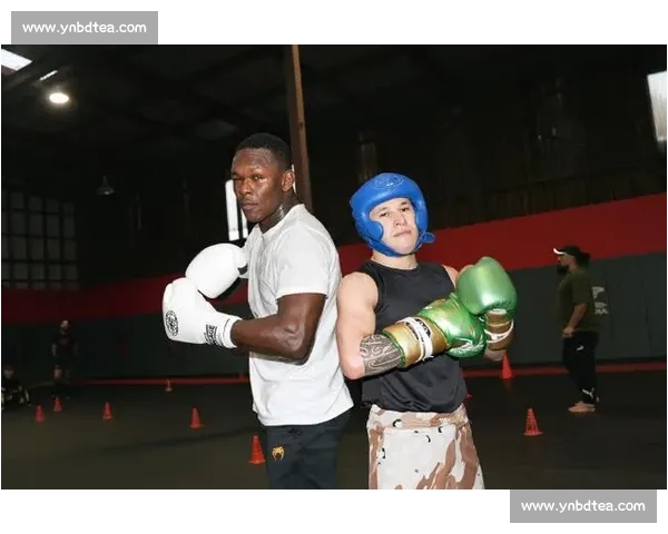 潘托加四度卫冕！蝇量级霸主地位坚如磐石